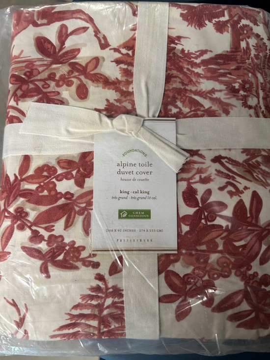 Pottery Barn Other - NWT Pottery Barn Red on Cream Alpine Toile King/Cal King Duvet Cover